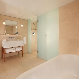 Loft Junior King Suite